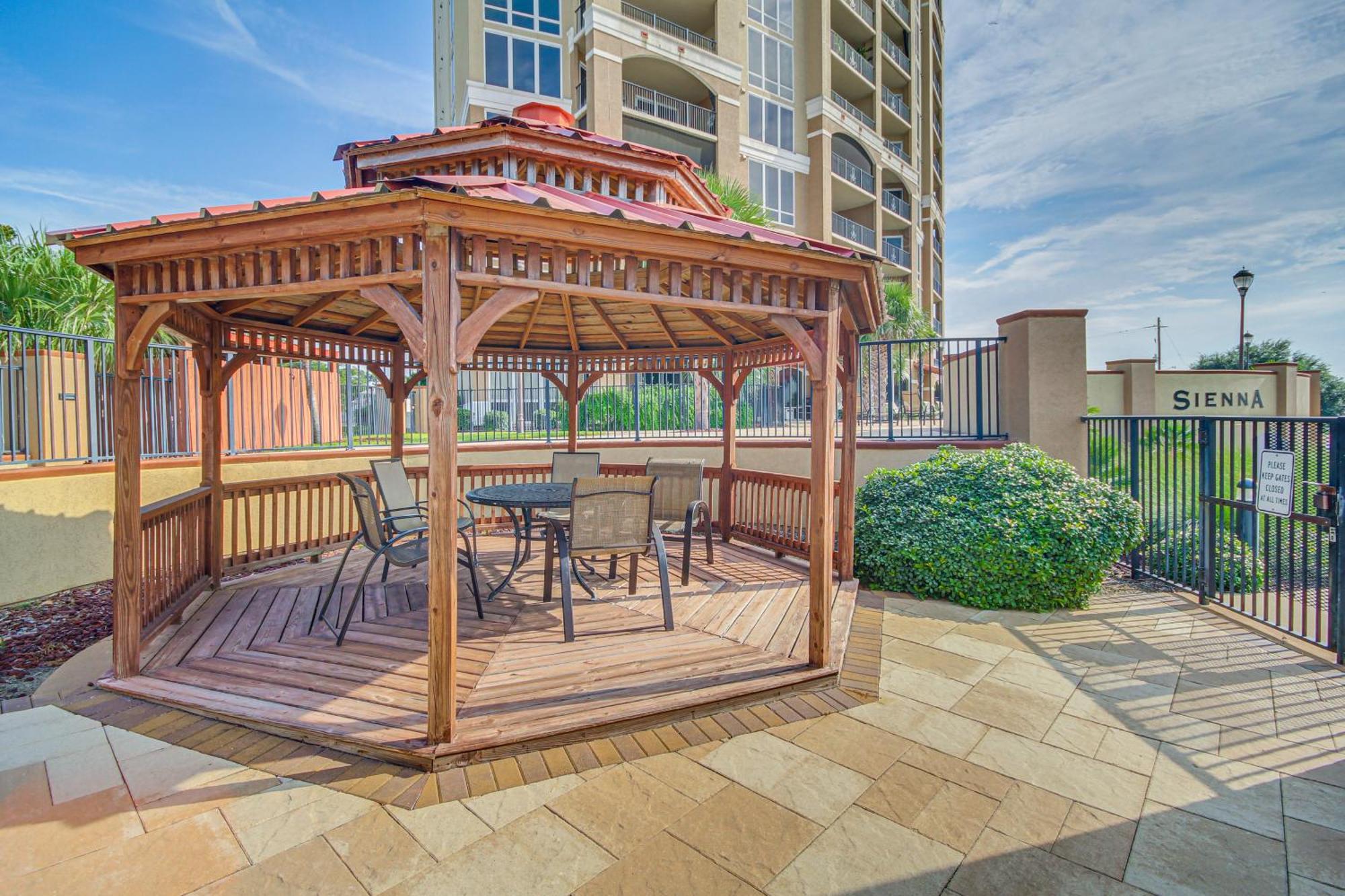 Sleek Gulfport Condo With Ocean Views And Pool Access! Εξωτερικό φωτογραφία